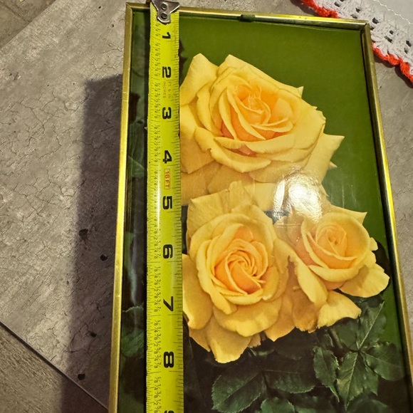 1970s Made in Italy Amaretto do Saronno gift box / Trinket Box 3 Yellow Roses - Picture 2 of 10